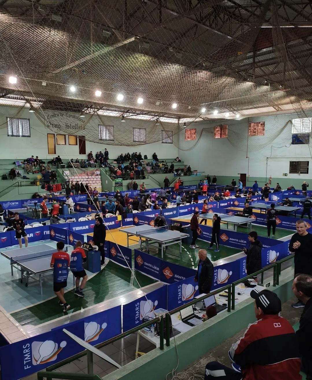 Mesatenistas bageenses conquistam medalhas em torneio estadual