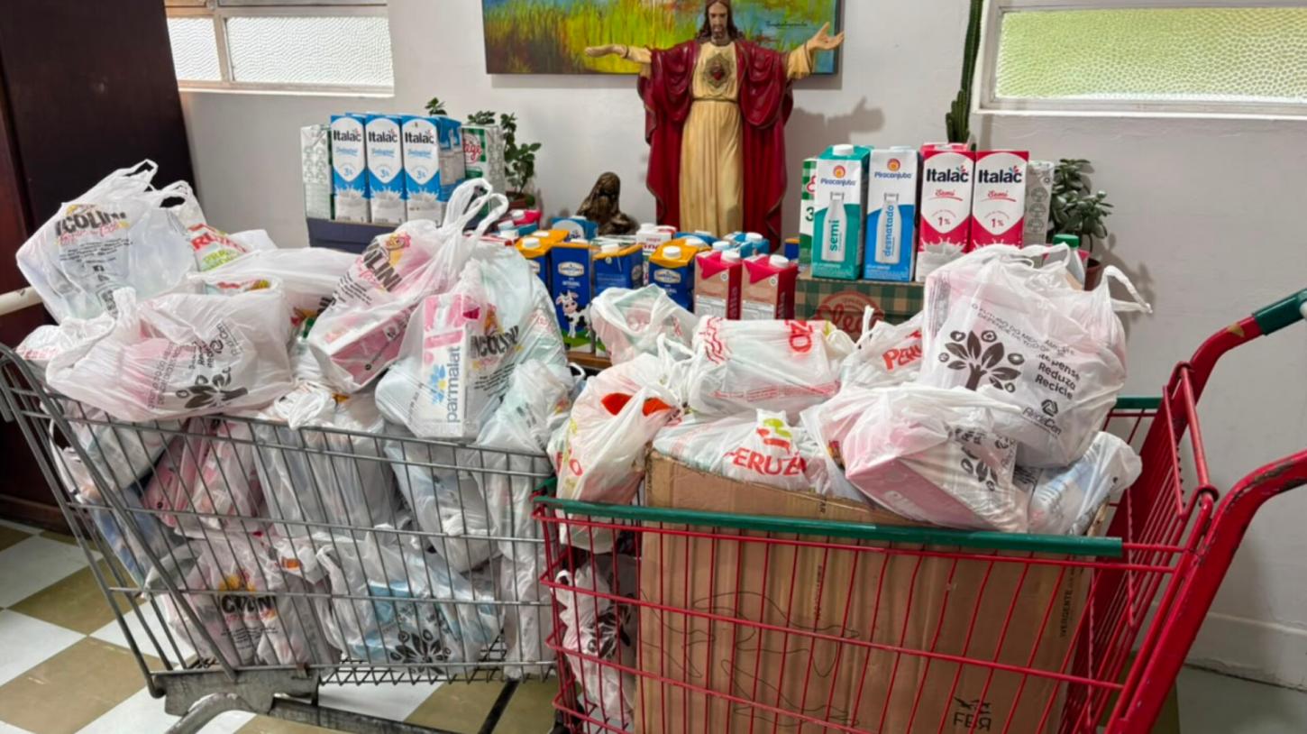 Município arrecada 350 litros de leite para a Fundação José e Auta Gomes