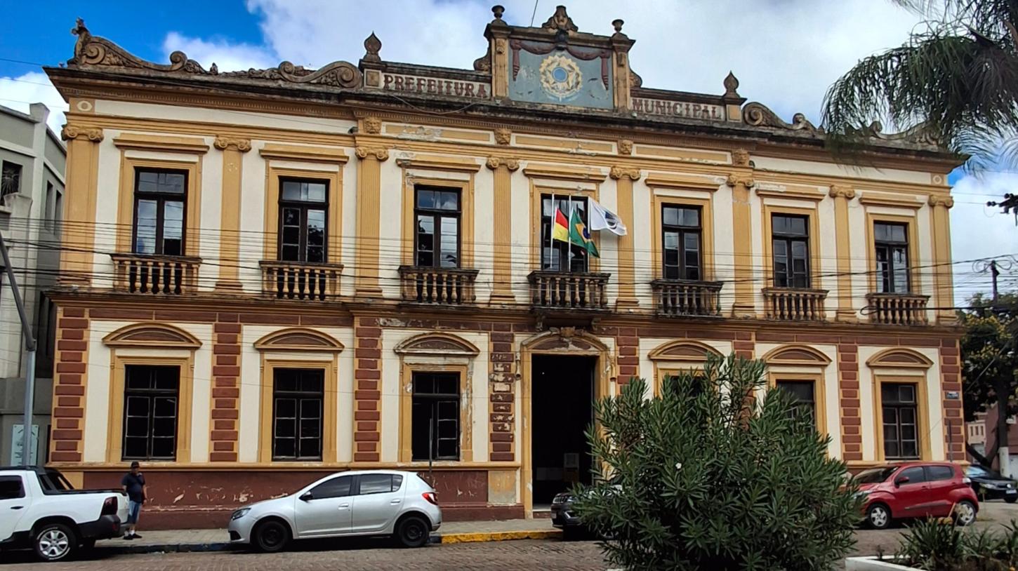 Vereador cobra informações sobre gastos da prefeitura com publicidade e propaganda
