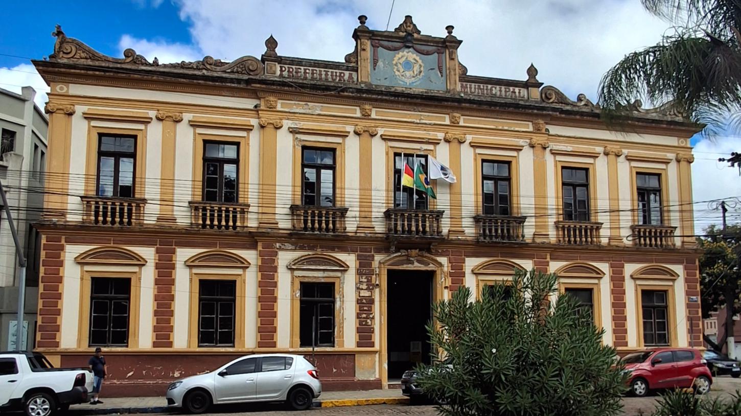Prefeitura estabelece política de educação integral no município